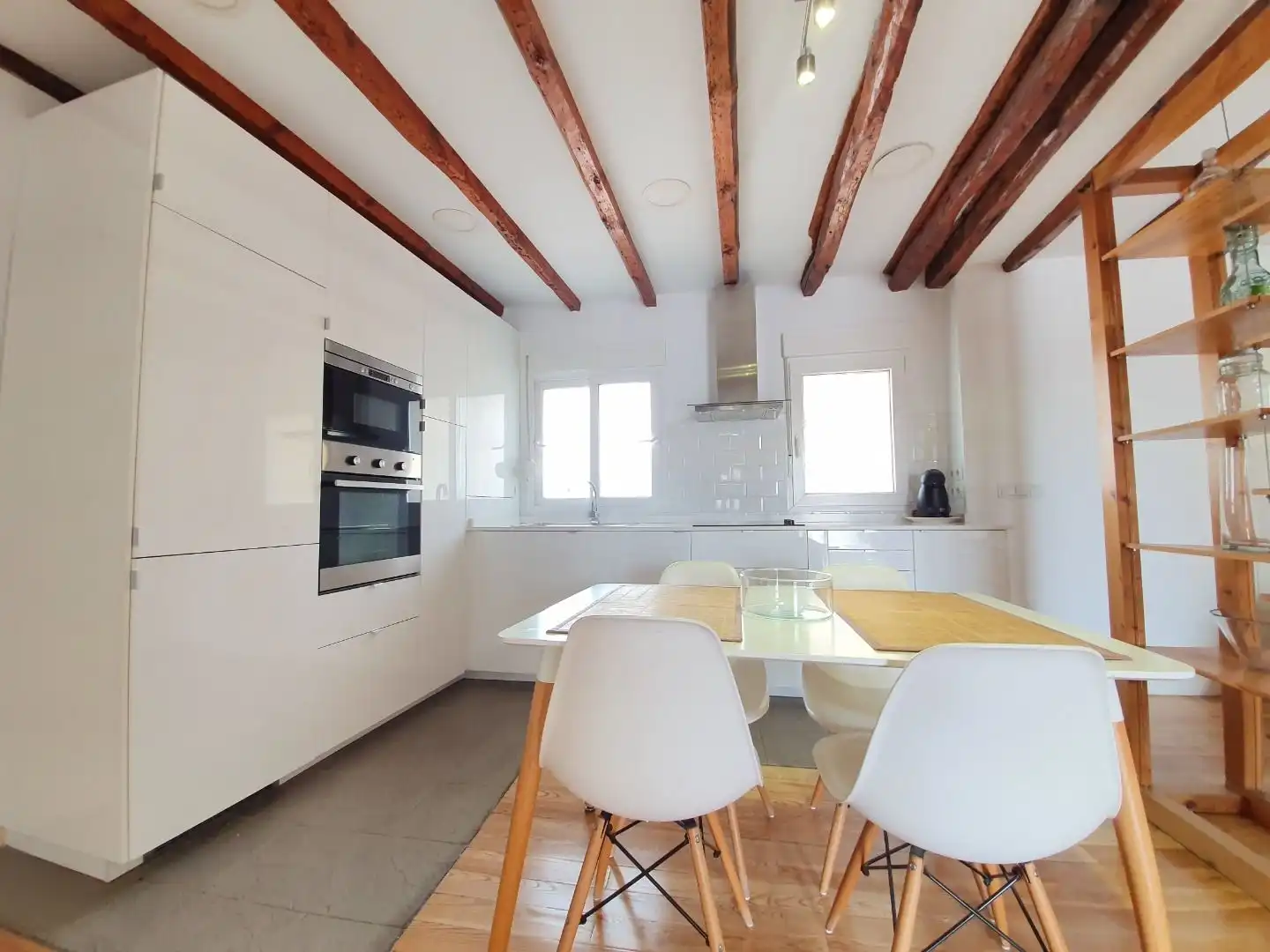 Cocina de Ático de alquiler en Madrid con Aire acondicionado, Calefacción y Terraza