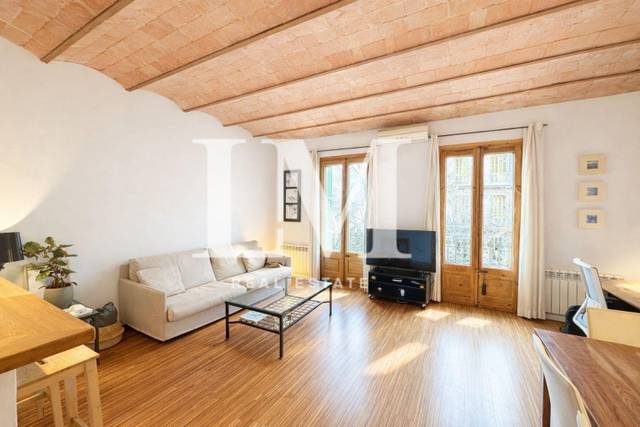 Apartamento en Alquiler en  BAILEN en El Camp d'en Grassot i Gràcia Nova