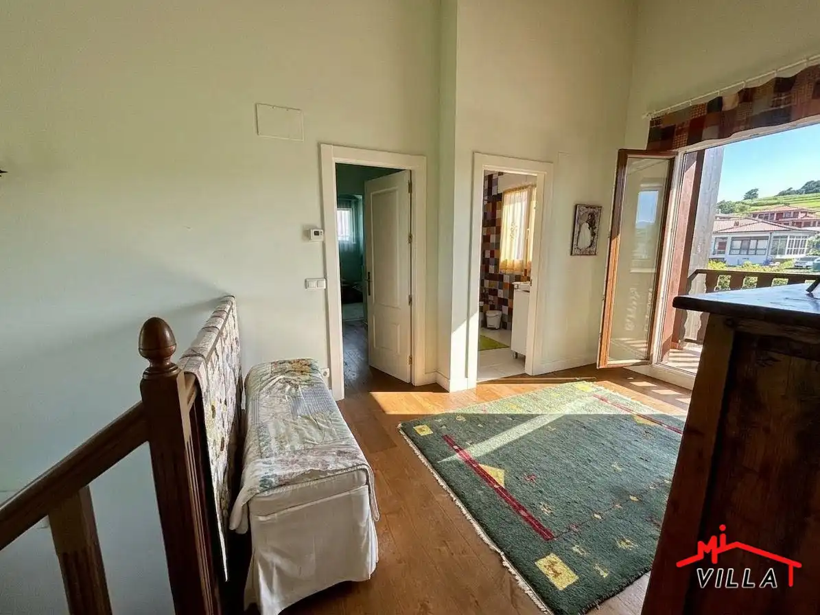 Casa o chalet en venta en Bárcena de Cicero con Calefacción, Terraza y Amueblado