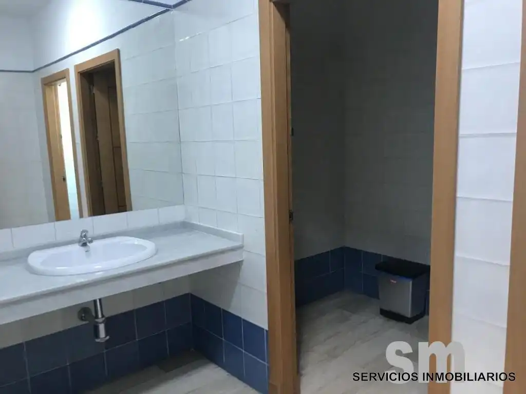 Bany de Oficina en venda en Alcalá de Guadaira