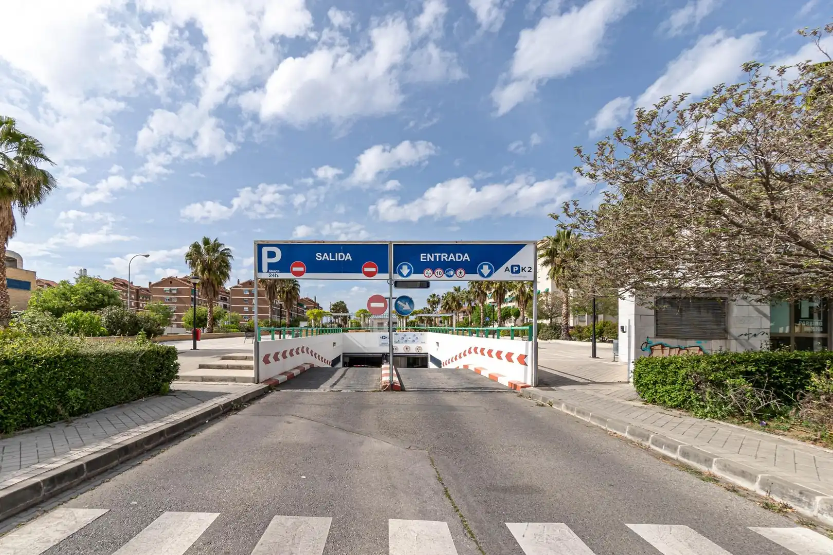 Parkplatz von Wohnung zur Miete in Granada mit Terrasse, Möbliert und Gemeinschaftspool