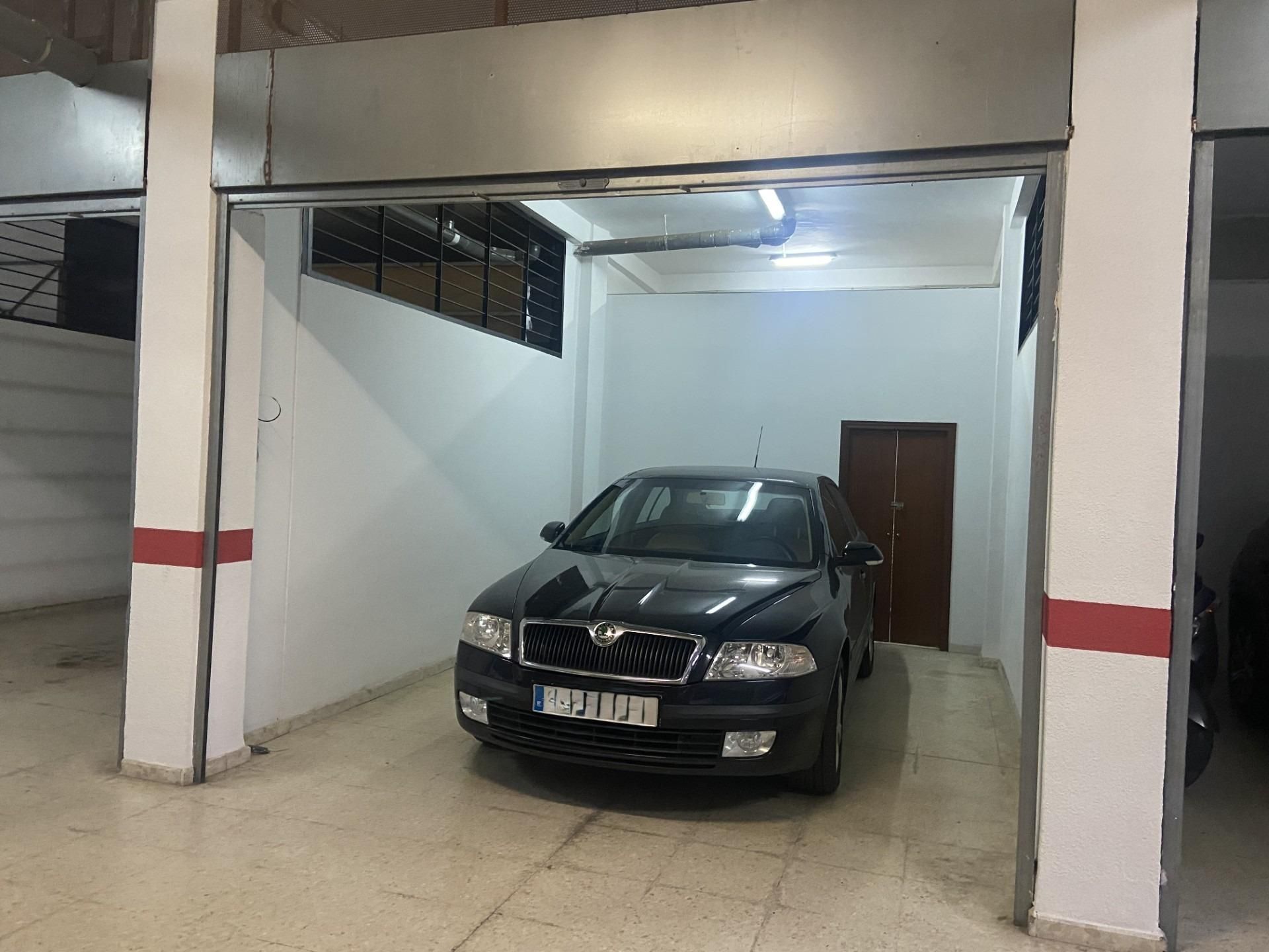 Aparcament de Garatge en venda en  Córdoba Capital