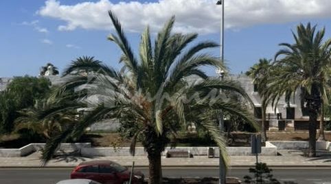 Foto 2 de Apartamento en venta en Costa del Silencio, Arona