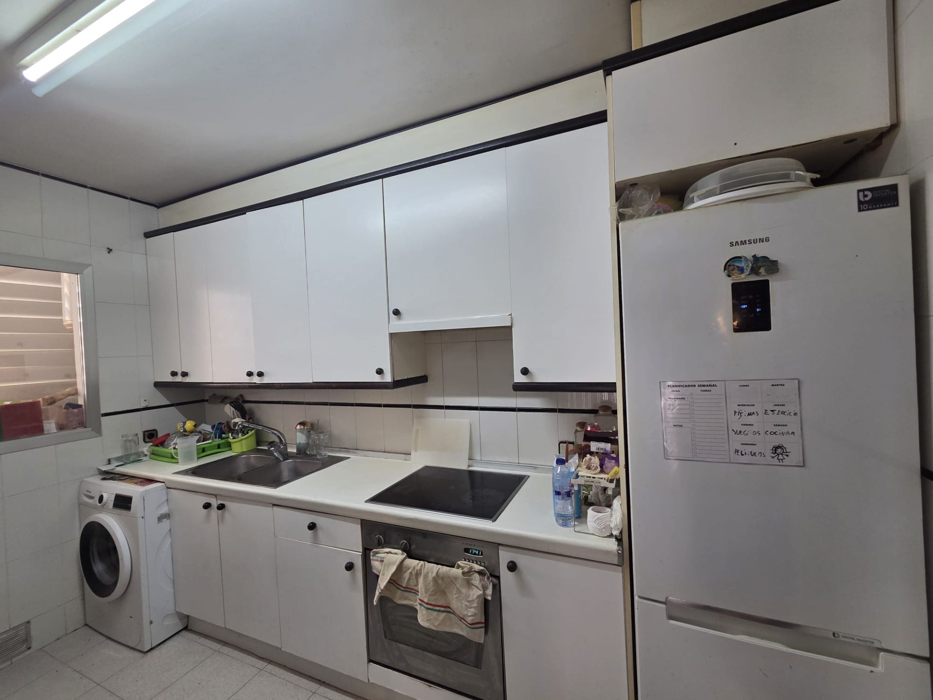 Kitchen of Flat for sale in  Lleida Capital  with Air Conditioner, Heating and Oven