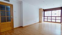 Flat for sale in  Madrid Capital  with Heating, Storage room and Community pool