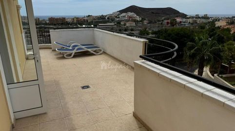 Foto 2 de Ático en venta en Los Cristianos, Arona