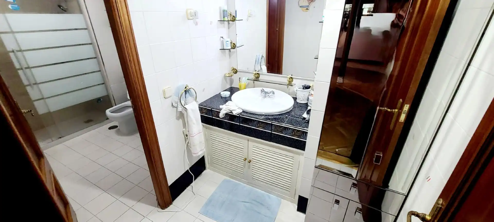 Baño de Piso en venta en Madrid con Aire acondicionado, Calefacción y Parquet