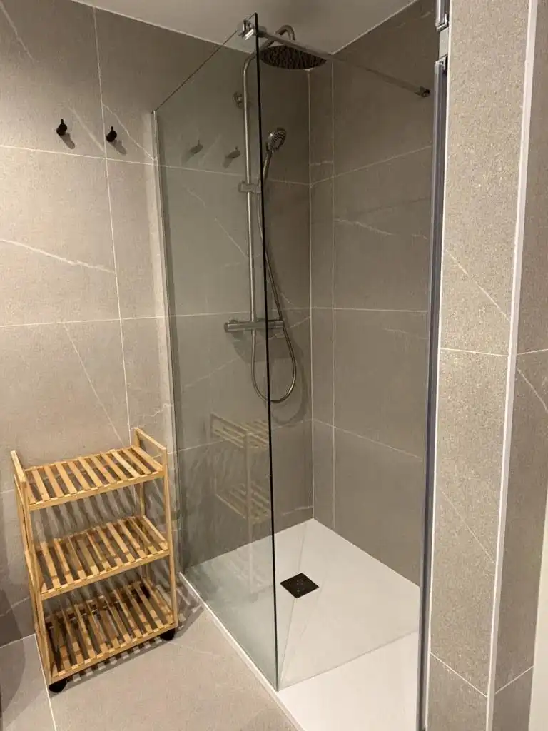Bany de Pis en venda en Ortigueira amb Calefacció, Jardí privat i Terrassa