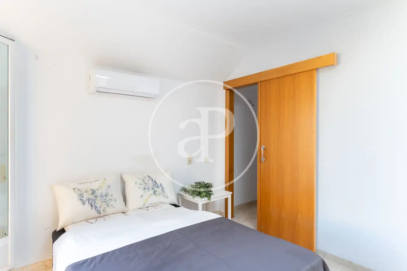 Schlafzimmer von Dachboden zum Verkauf in Canet d'En Berenguer mit Klimaanlage, Heizung und Terrasse
