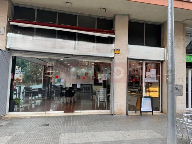Local comercial en Alquiler en Calle Acàcies en El Congrés i els Indians