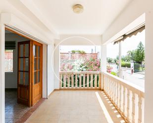 Vista exterior de Casa adosada en venda en Santanyí amb Aire condicionat