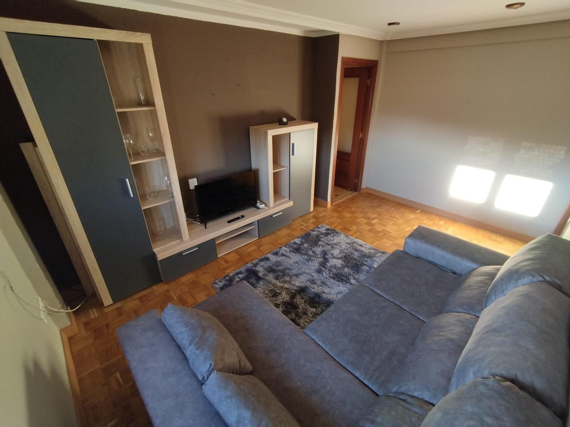 Sala d'estar de Pis en venda en Avilés amb Calefacció