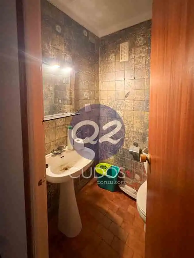 Baño de Piso en venta en Balaguer con Calefacción, Amueblado y Horno