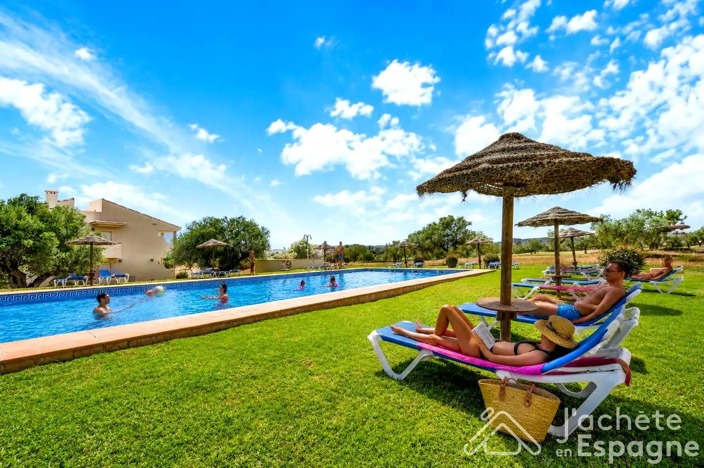 Piscina de Àtic en venda en San Jorge / Sant Jordi amb Aire condicionat, Terrassa i Moblat