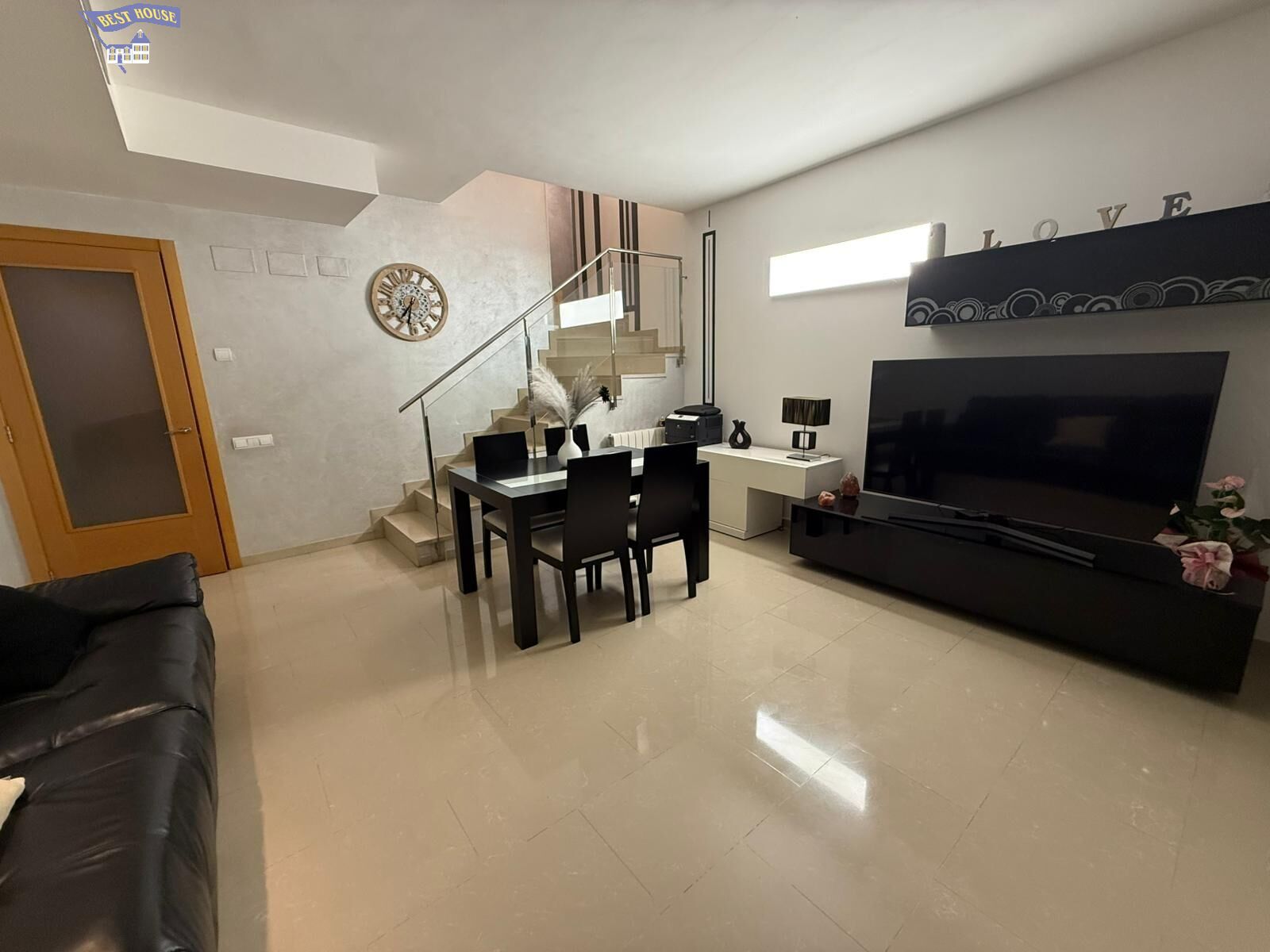 House or chalet for sale in Santa Perpètua de Mogoda