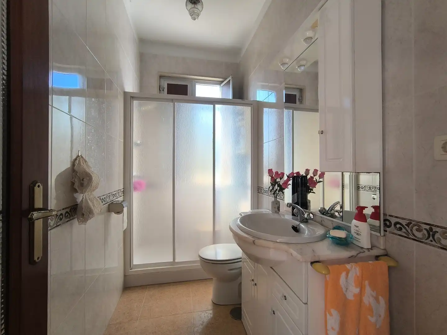 Bathroom of Houses for sale in Ferrol  with Heating, Private garden and Furnished
