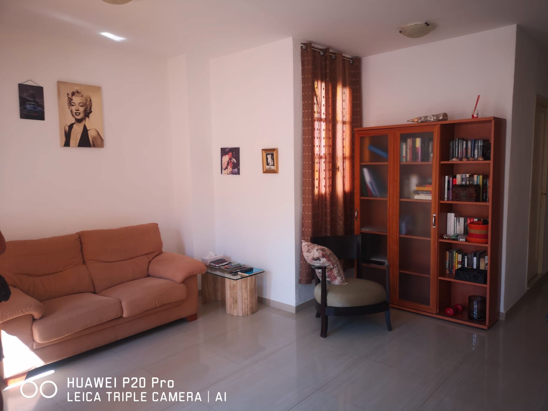 Sala de estar de Piso de alquiler en  Valencia Capital con Balcón y Se aceptan mascotas