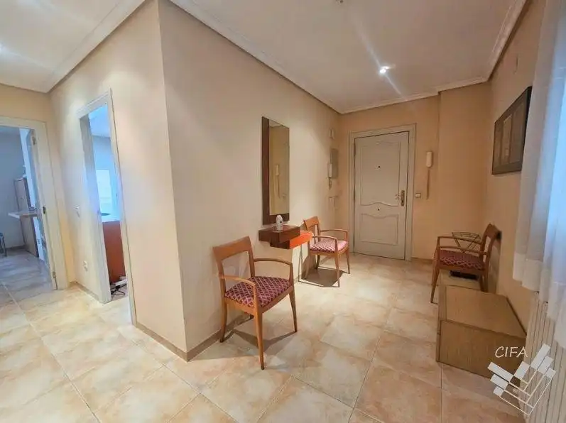 Wohnung zum Verkauf in Vinaròs mit Heizung, Möbliert und Balkon
