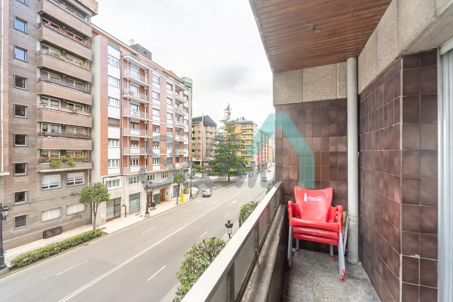 Vista exterior de Piso en venta en Oviedo  con Calefacción, Terraza y Trastero
