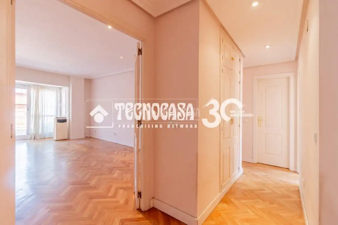 Pis en venda en Madrid amb Parquet i Terrassa