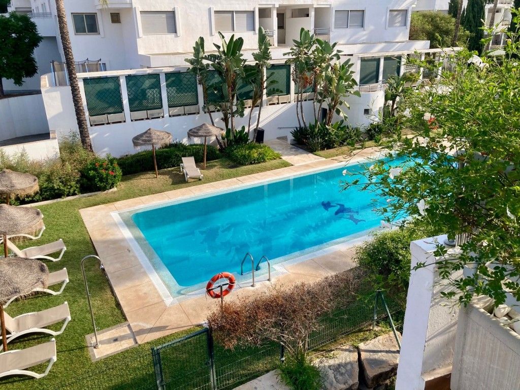 Swimming pool of Duplex for sale in Mijas  with Air Conditioner, Heating and Terrace
