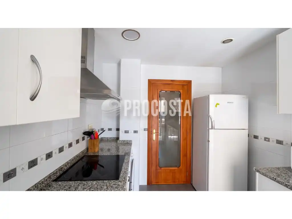 Kitchen of Flat for sale in Almuñécar