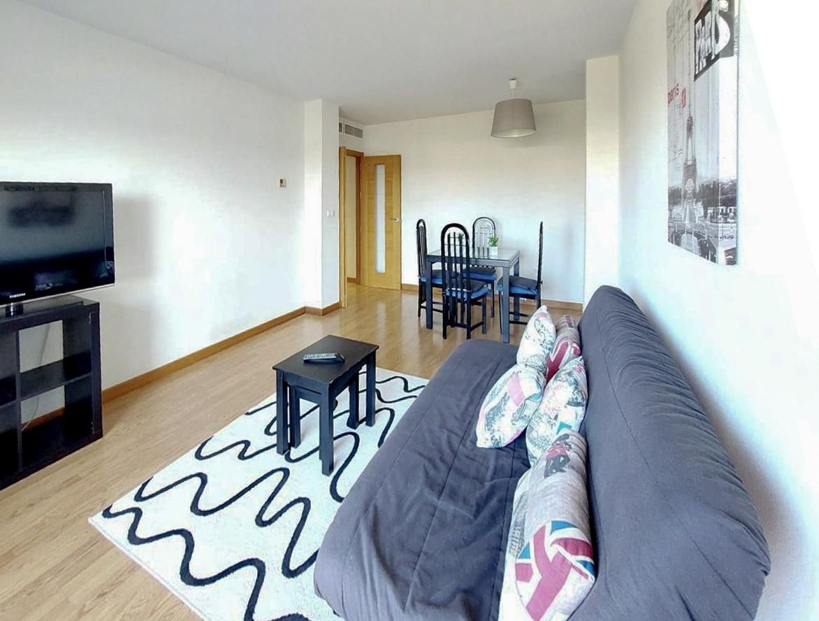 Living room of Flat for sale in Elche / Elx  with Air Conditioner, Terrace and Furnished