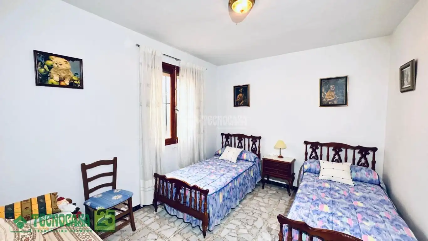 Dormitori de Casa adosada en venda en Urda