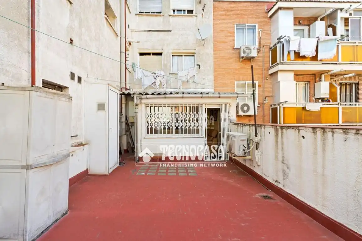 Vista exterior de Piso en venta en Madrid con Aire acondicionado, Calefacción y Parquet