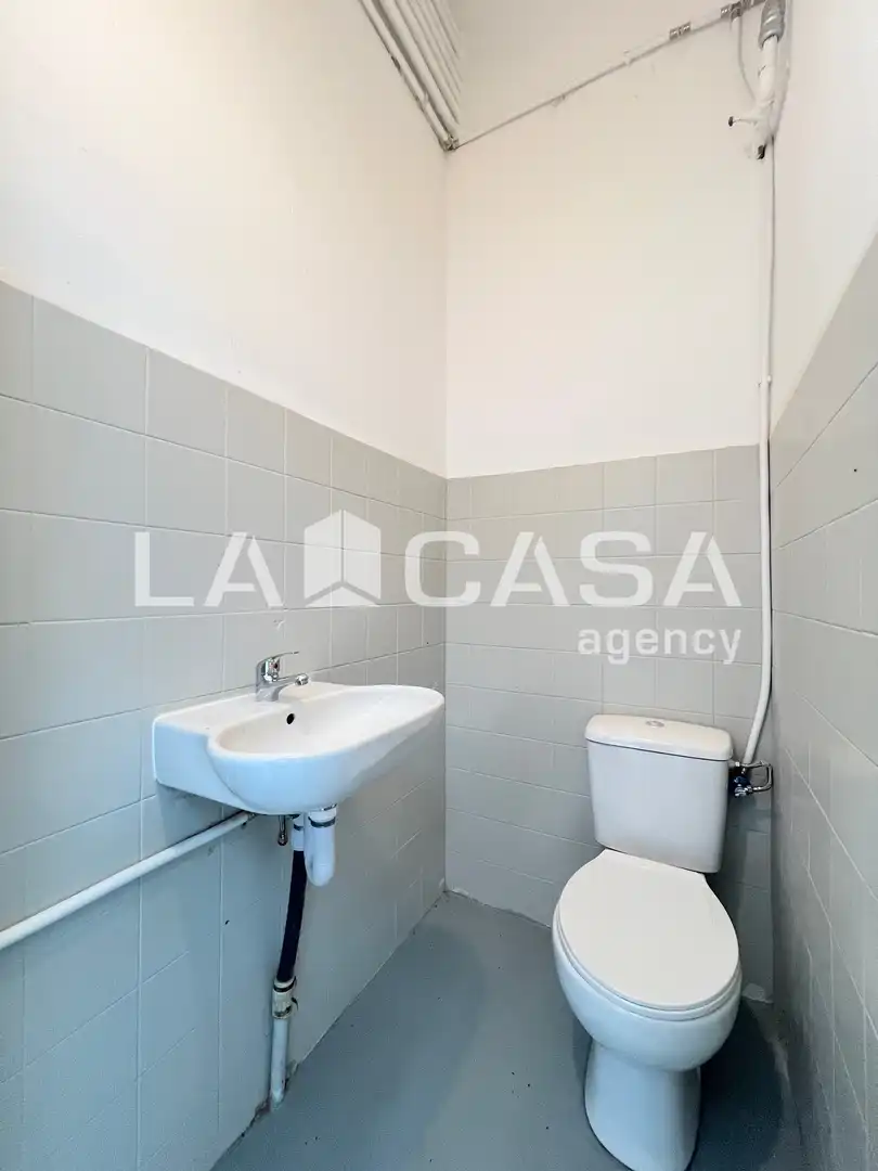 Local comercial en venda a Artigues - Llefià, imagen 12