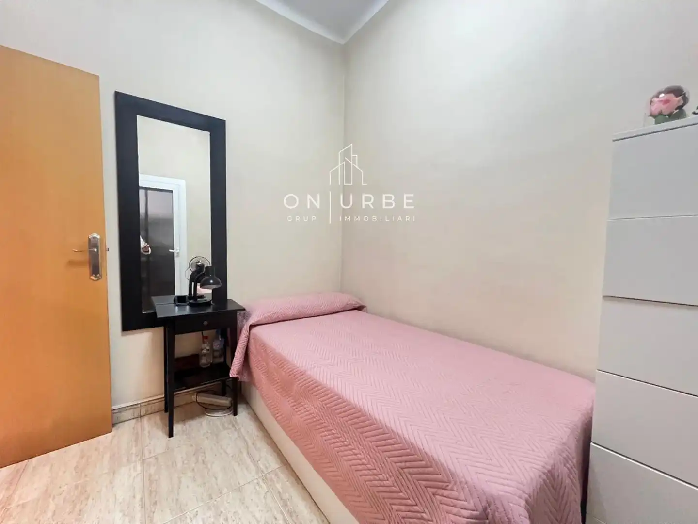 Bedroom of Flat for sale in Badalona  with Heating, Parquet flooring and Terrace