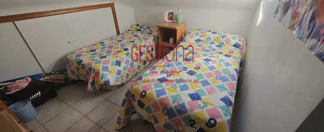 Habitación de Apartamento en venta en Noja con Terraza y Balcón