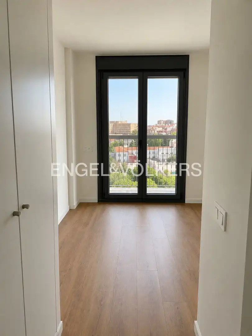 Ático con terraza en alquiler en Patraix, imagen 7