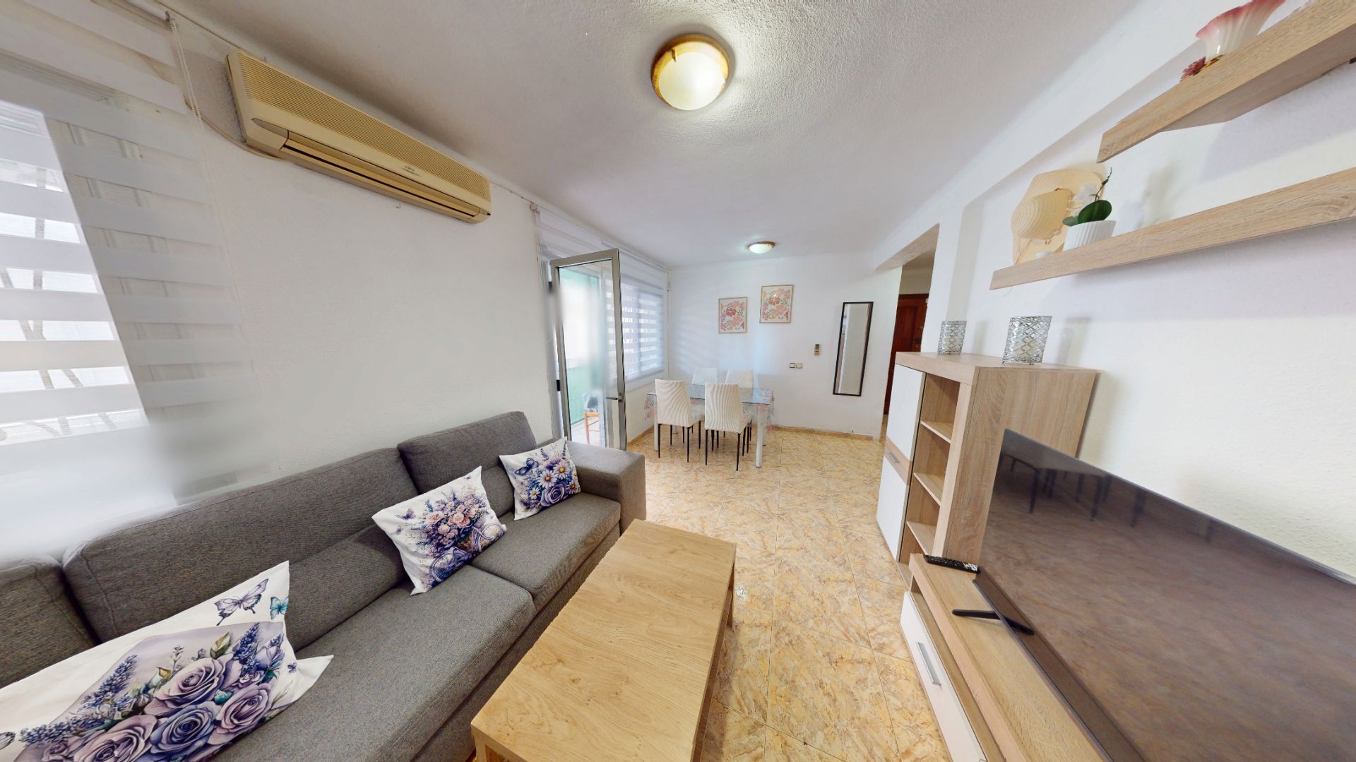 Living room of Flat for sale in San Vicente del Raspeig / Sant Vicent del Raspeig  with Air Conditioner, Furnished and Washing machine