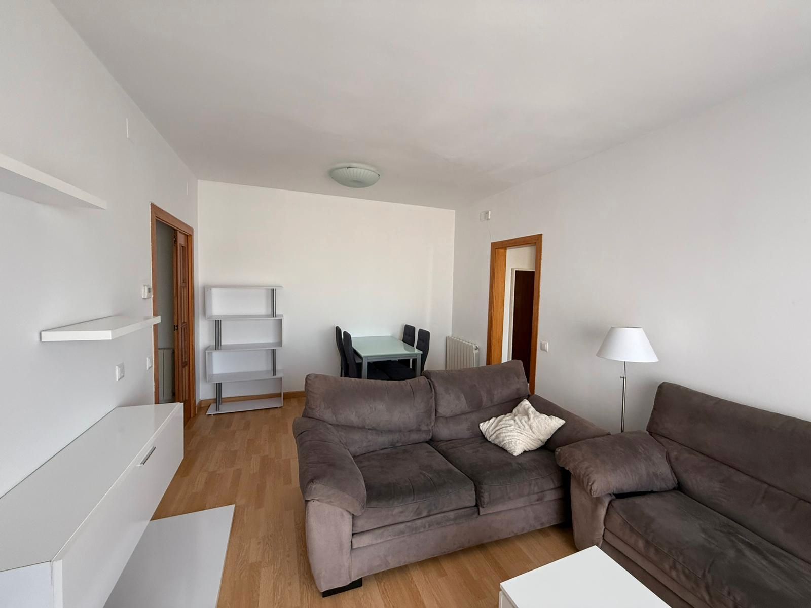 Sala d'estar de Pis de lloguer en  Barcelona Capital amb Aire condicionat, Calefacció i Parquet