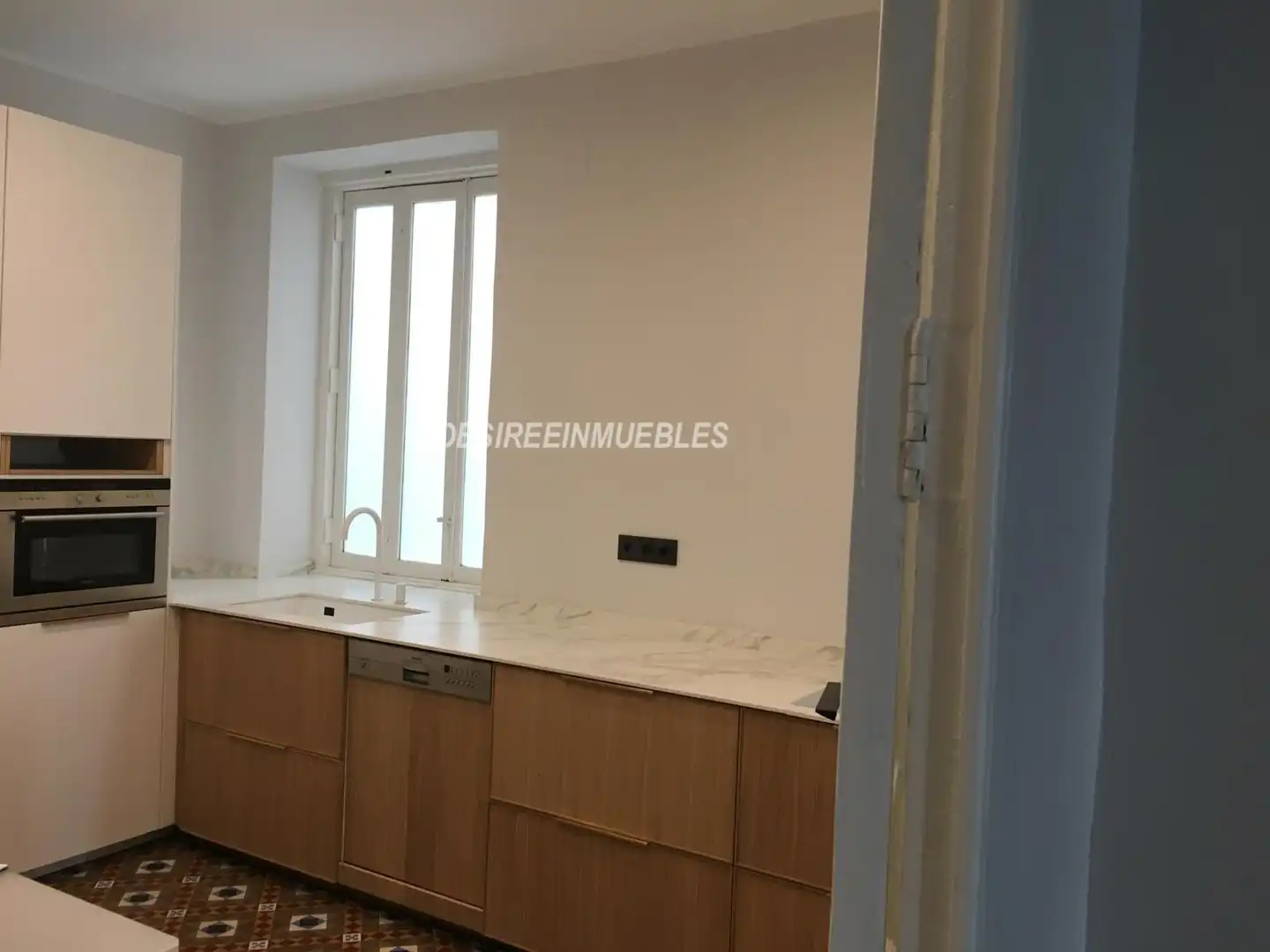 Cocina de Oficina de alquiler en Valencia con Aire acondicionado, Calefacción y Terraza