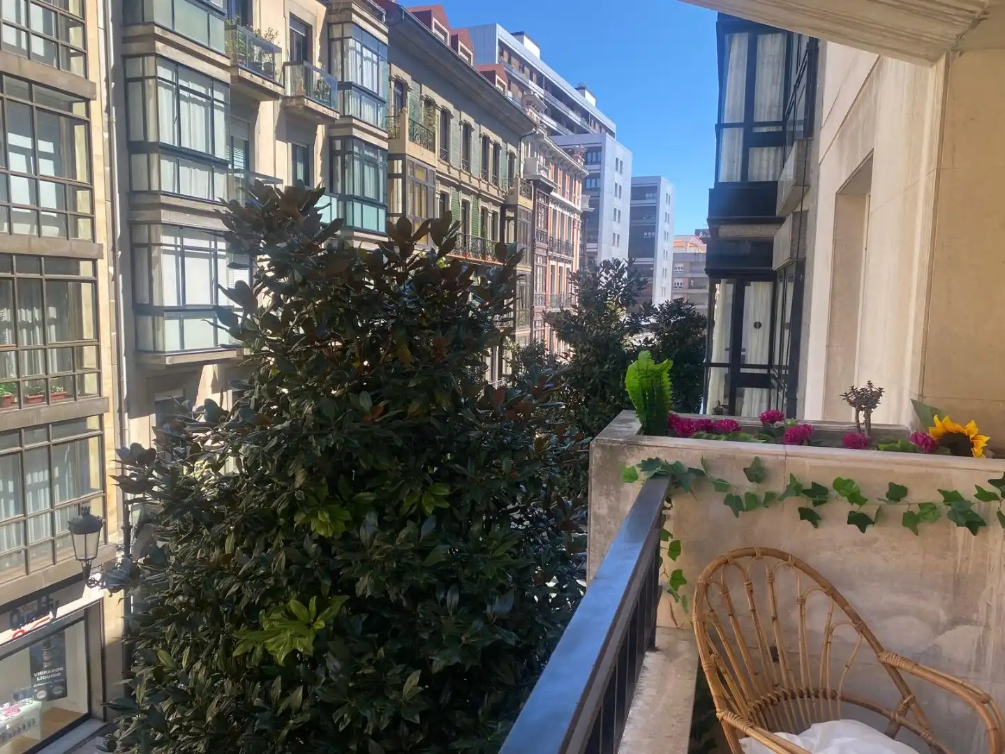 Wohnung mit Aufzug zur Miete in calle Campoamor 23