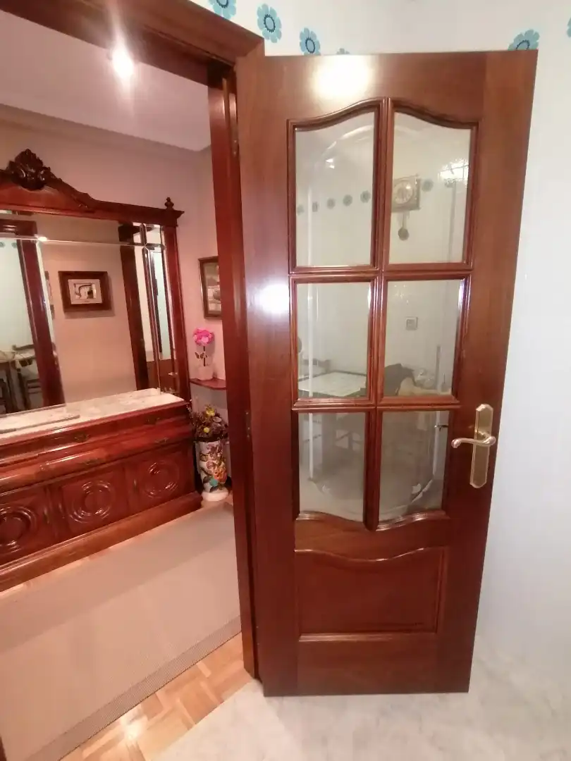 Flat for rent in Gijón   with Heating, Parquet flooring and Furnished
