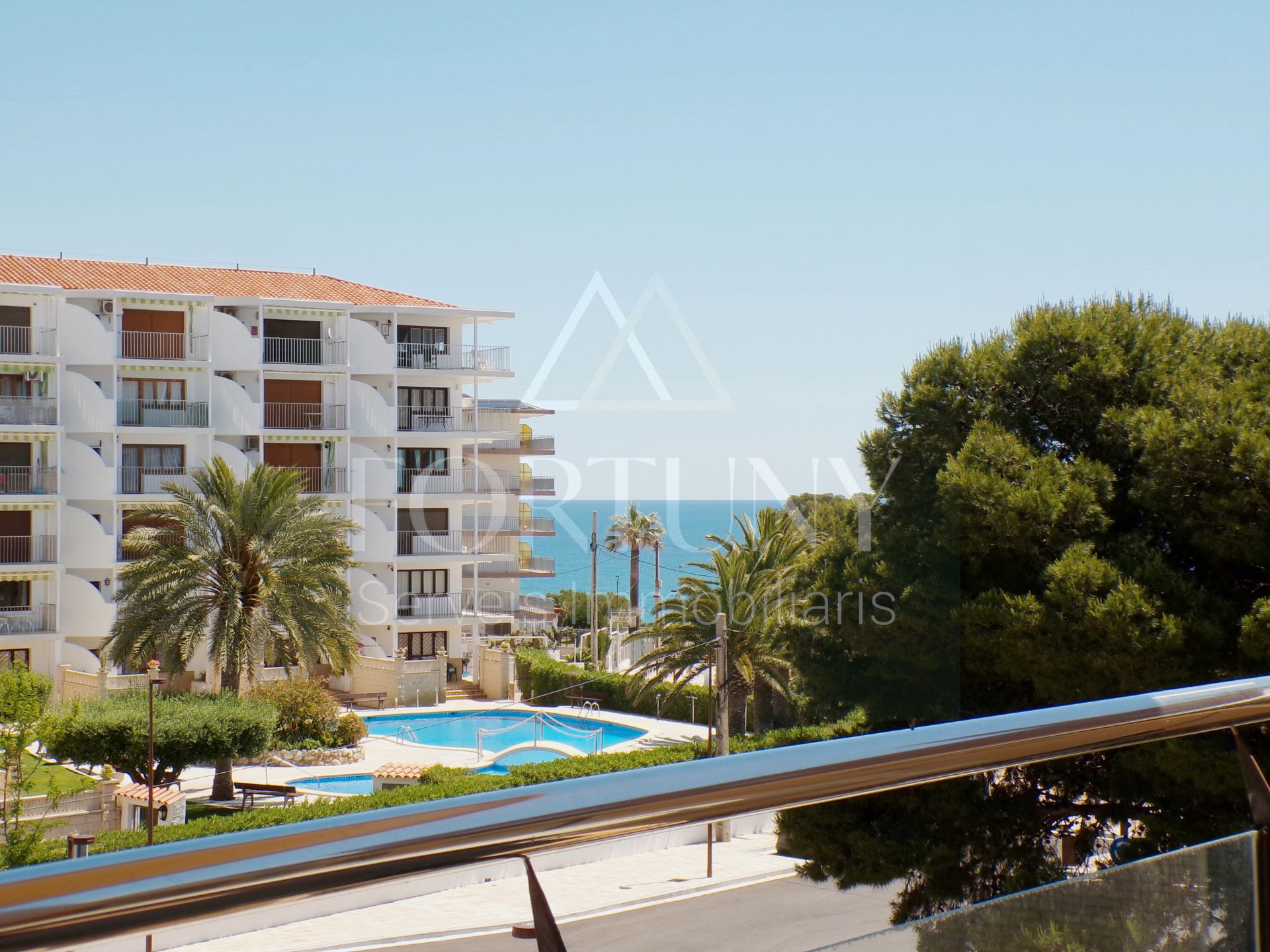 Exterior view of Flat for sale in Mont-roig del Camp  with Air Conditioner and Terrace