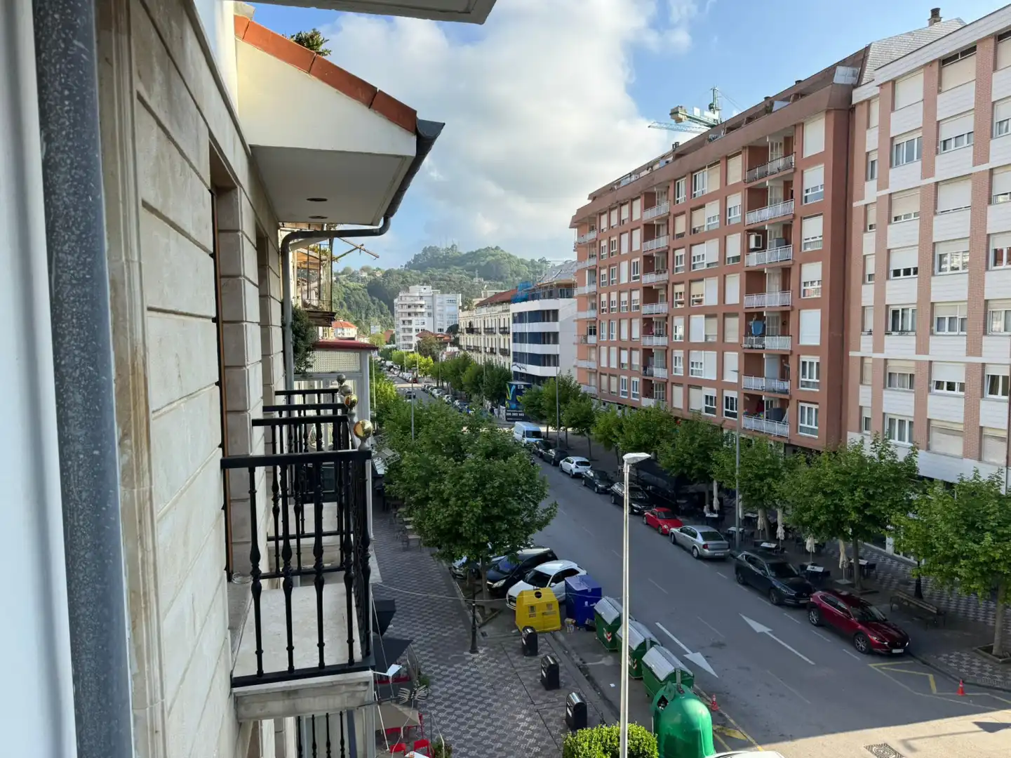 Vista exterior de Dúplex en venda en Laredo amb Calefacció i Balcó