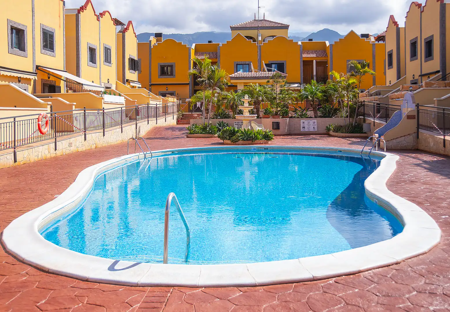 Mini appartamento con piscina in vendita a Calle Roques del Salmor, imagen 2