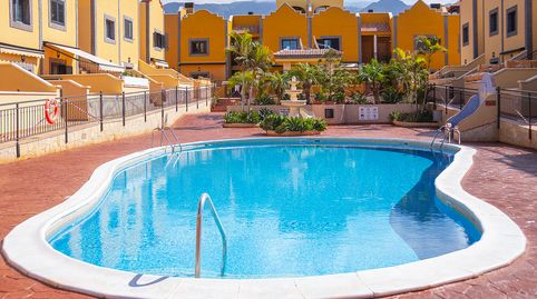 Foto 2 de Apartamento en venta en Calle Roques del Salmor, Playa del Duque, Adeje
