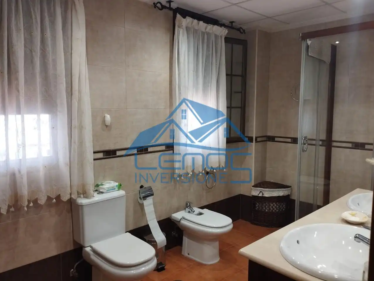 Bathroom of Houses for sale in El Portil  with Air Conditioner, Terrace and Swimming Pool