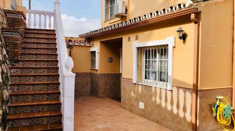Photo 3 of Single-family semi-detached to rent in Los Pacos, Fuengirola