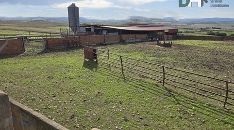 Foto 5 de Residencial en venta en Mejostilla, Cáceres Capital