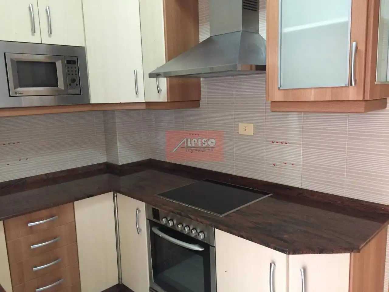 Cocina de Piso de alquiler en Ourense Capital  con Calefacción, Amueblado y Balcón