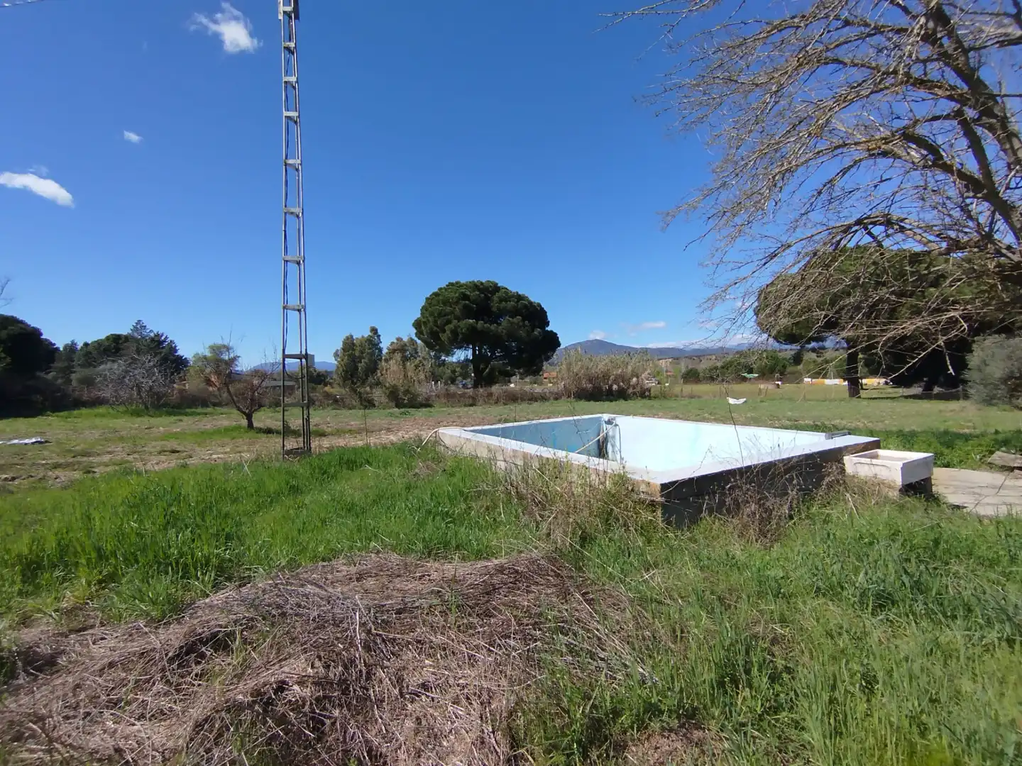 Land for sale in Escalona