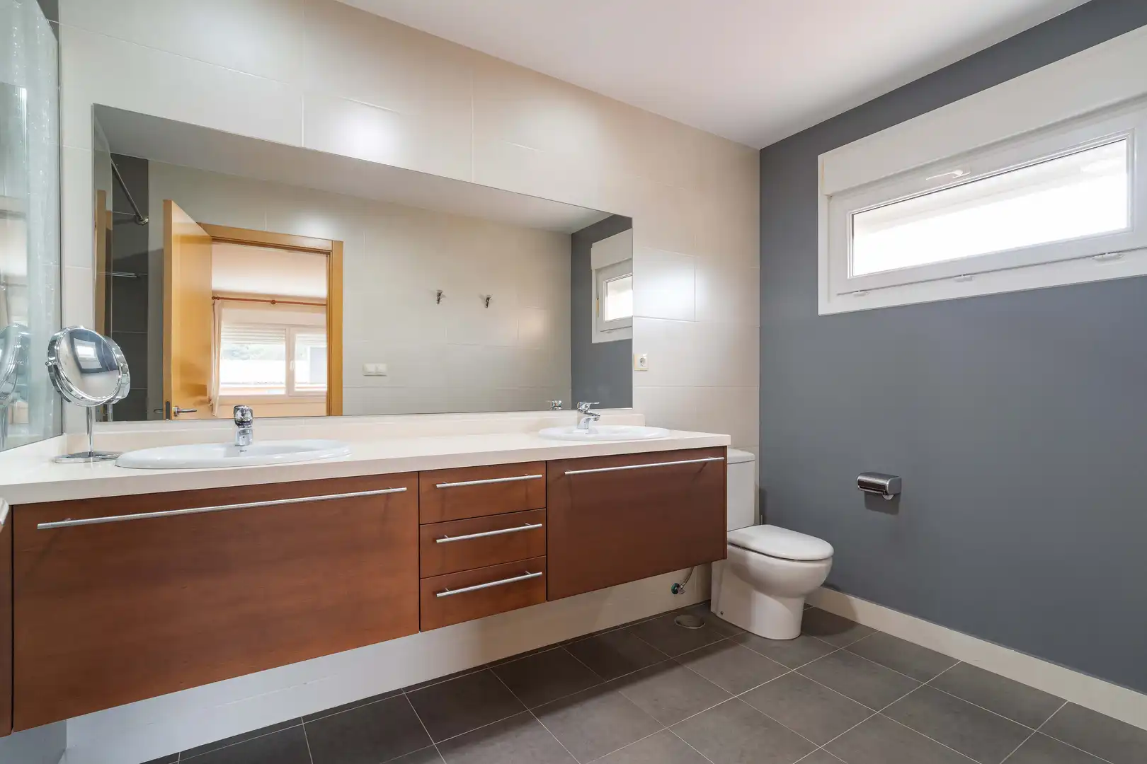Baño de Casa o chalet en venta en Sada (A Coruña) con Calefacción, Jardín privado y Piscina