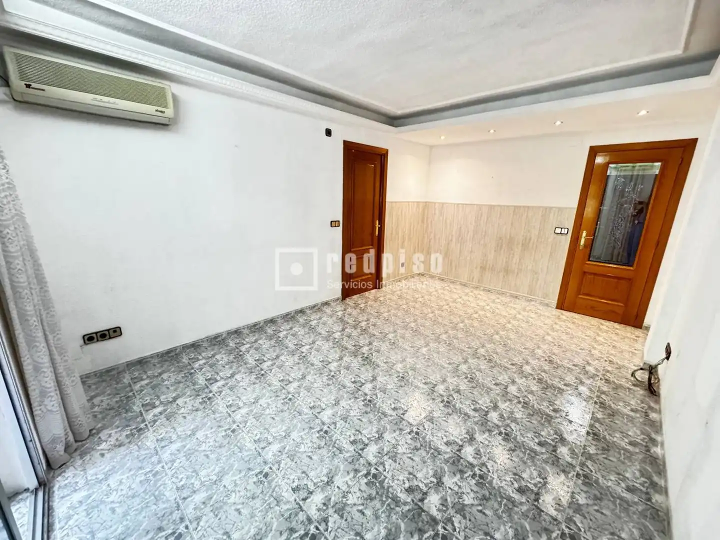 Wohnung mit Aufzug zum Verkauf in Montserrat - Parque Empresarial