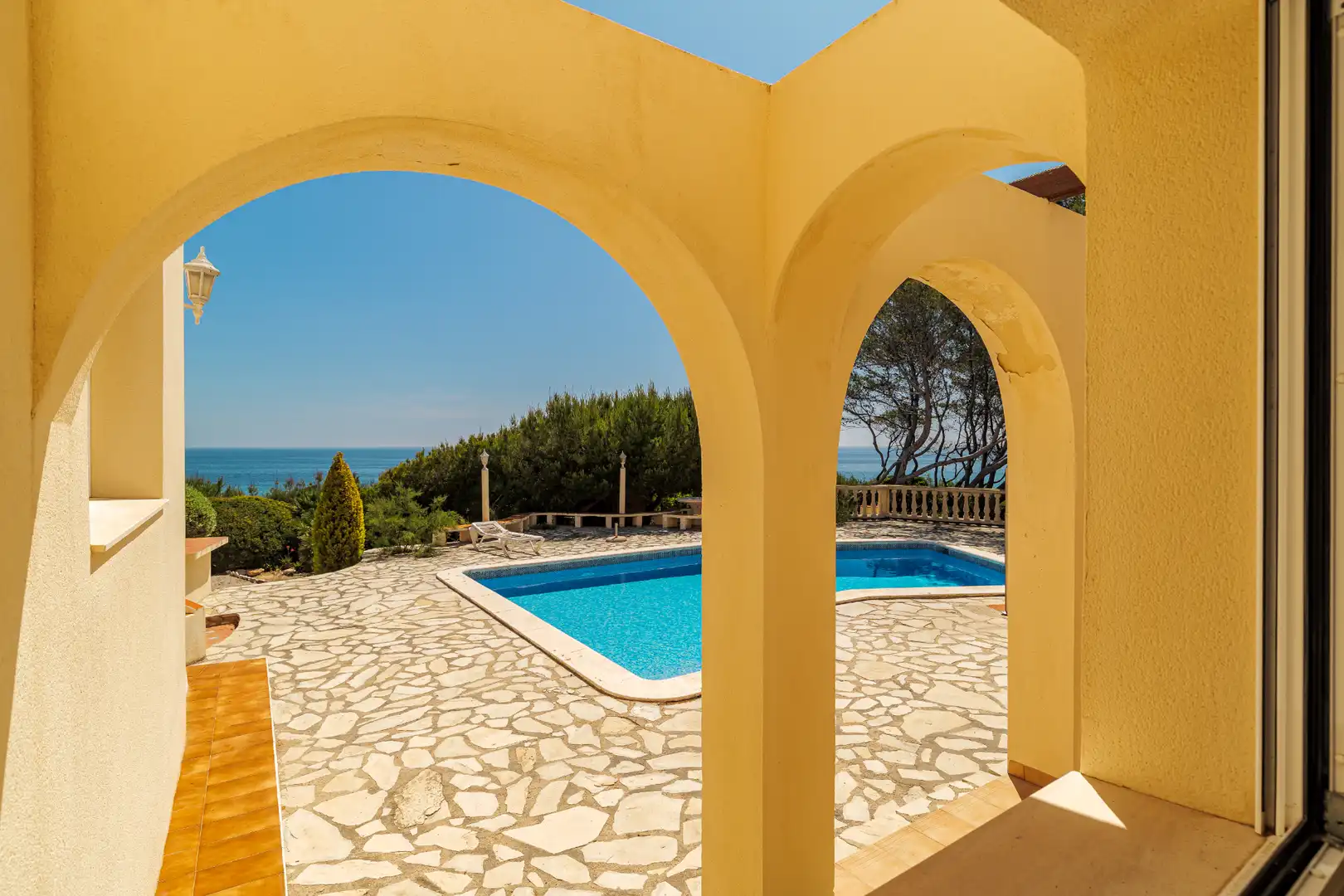 Casa con piscina en venta en Carrer de la Caleta, imagen 4